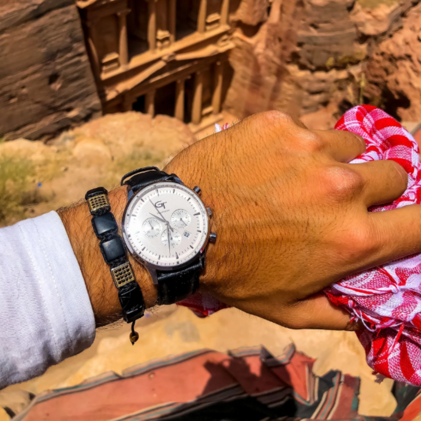 Elegant Men's Watch White + Free Bergamot Perfume - Gift Set