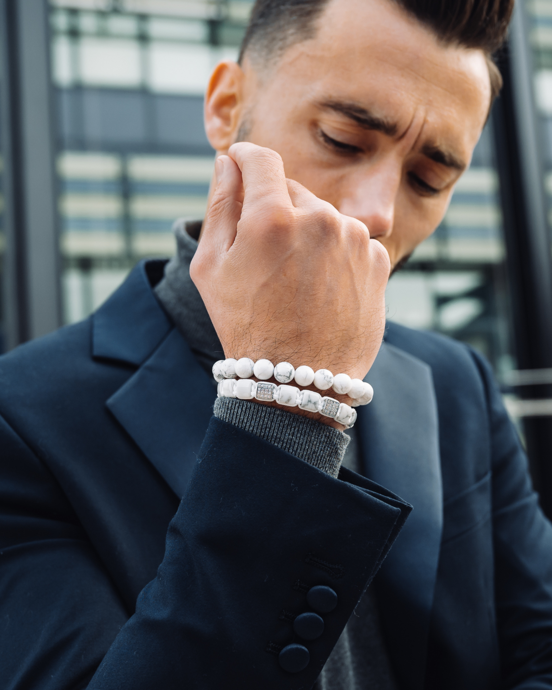 SET DA 2 PEZZI - Braccialetti HOWLITE - Il Set della Calma Immagine secondaria del prodotto