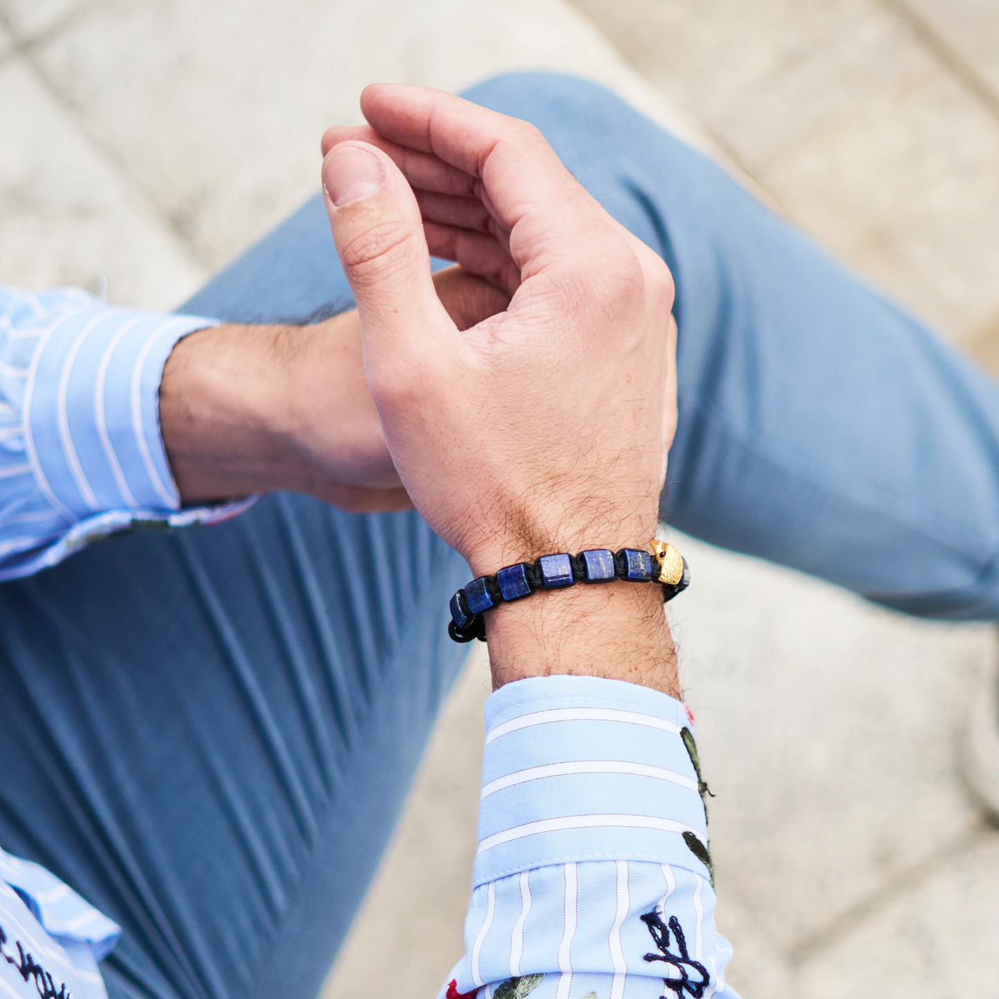 Bracelet AMERICAN EAGLE pour homme avec pierre LAPIS et HOWLITE